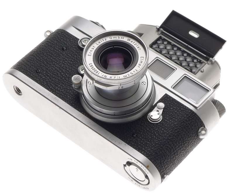 LEICA M2 CHROME RANGEFINDER 35mm FILM CAMERA ELMAR 2.8 f=5cm COLLAPSIBLE LENS