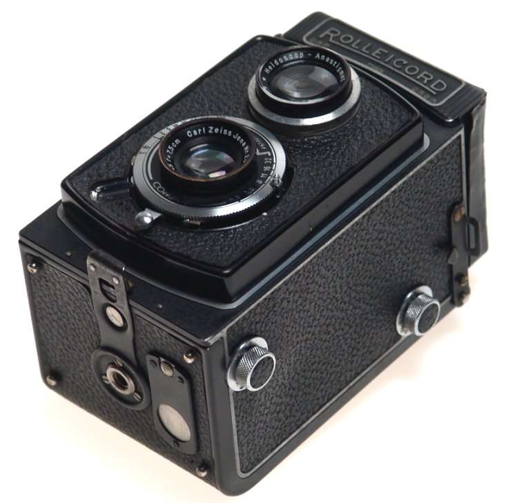 ROLLEICORD TLR CAMERA ZEISS JENA TRIOTAR 4.5/75 CASED