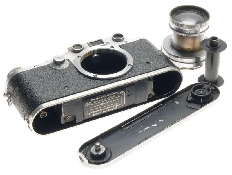 SUMMAR 1:2 f=5cm VINTAGE LENS IIIC LEICA 35mm FILM CAMERA RANGEFINDER TYPE USED