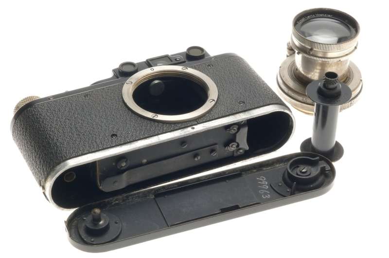 BLACK LEICA II (D) BLACK PAINT M39 SCREW MOUNT NICKLE RARE SUMMAR 1:2 f=5cm