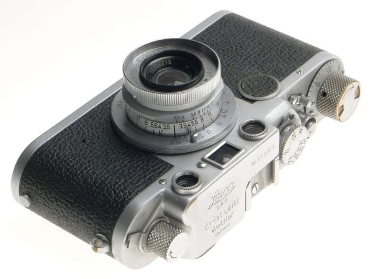 IIF LEICA CHROME CLASSIC 35mm CAMERA LEITZ SUMMARON 1:3.5 f=3.5cm COMPACT LENS