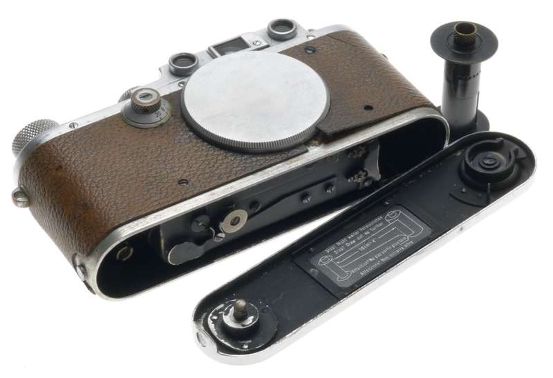 ORIGINAL LEICA IIIA VINTAGE CLASSIC 35mm FILM CAMERA BODY USED CONDITION WORKING