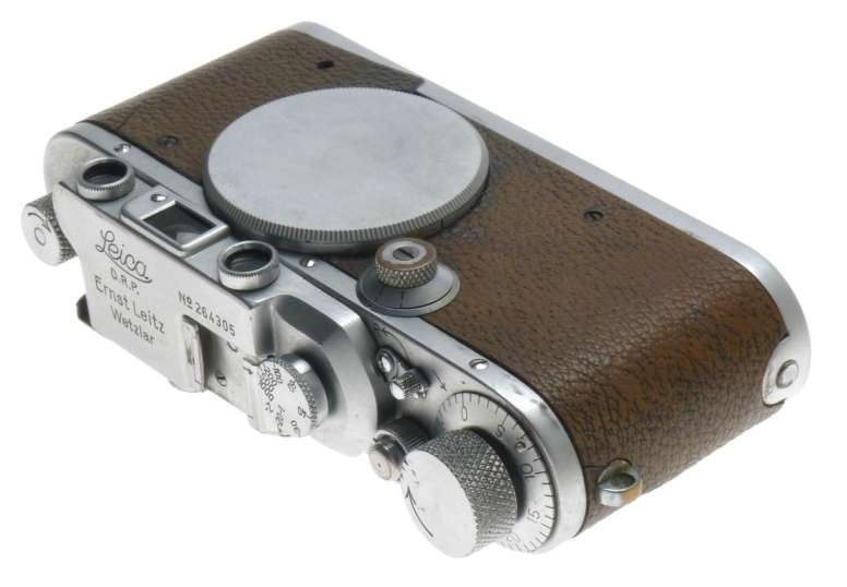 ORIGINAL LEICA IIIA VINTAGE CLASSIC 35mm FILM CAMERA BODY USED CONDITION WORKING