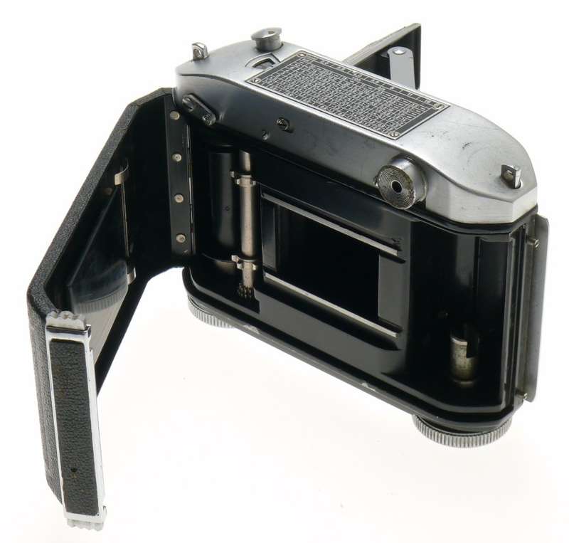 WELTA WELTINI SCHNEIDER XENAR 1:2.8 f=5cm FOLDING BLACK RANGEFINDER CAMERA RAPID