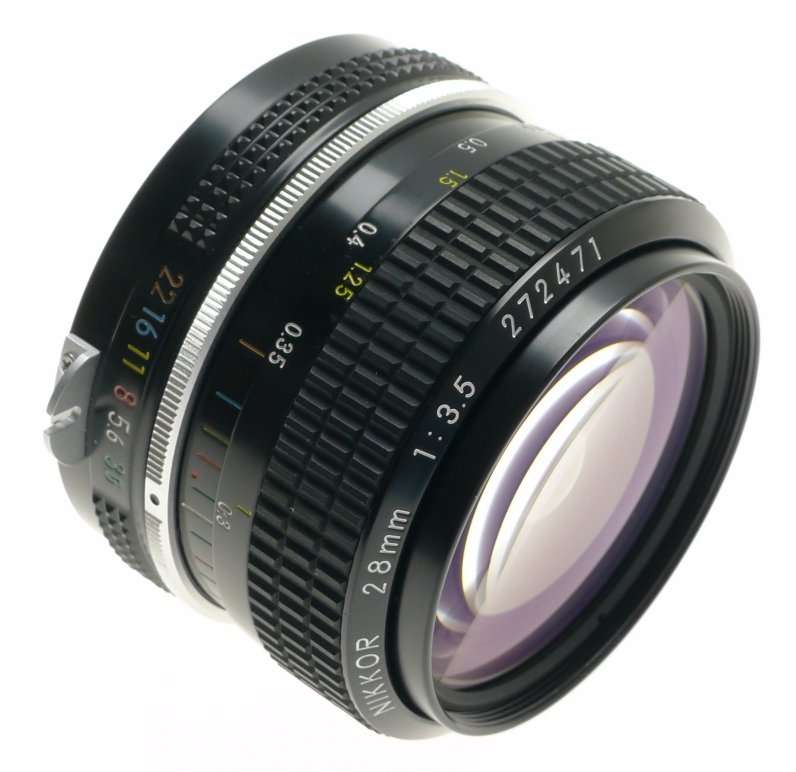 NIKON 1:3.5/28mm NIKKOR SLR CAMERA LENS f=28mm CLEAN EXCELLENT WIDE ANGLE