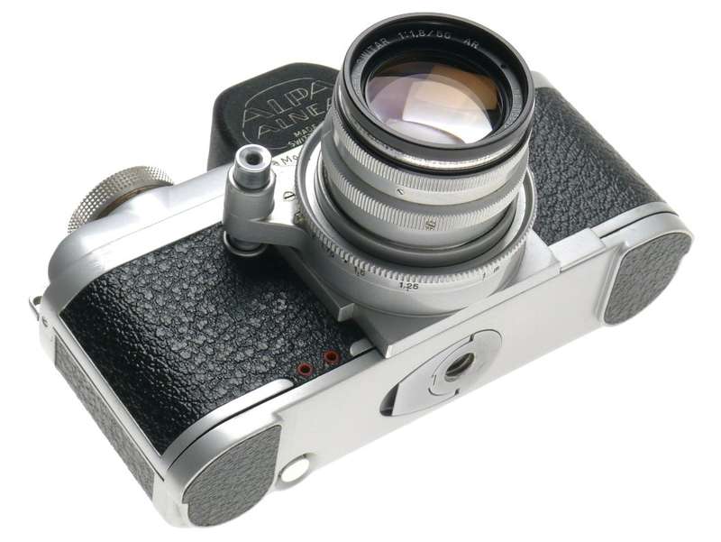 ALPA Mod. 5 RANGEFINDER CHROME CAMERA KERN-SWITAR 1:1.8/50mm AR LENS f=50mm HOOD