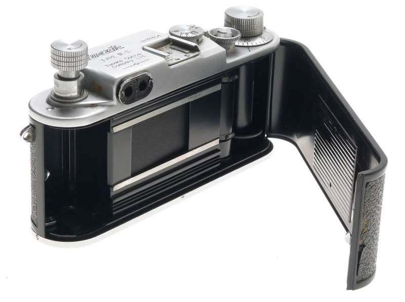 TANACK IV-S LTM LEICA TYPE M39 SCREW MOUNT RANGEFINDER 35mm FILM CAMERA CHROME