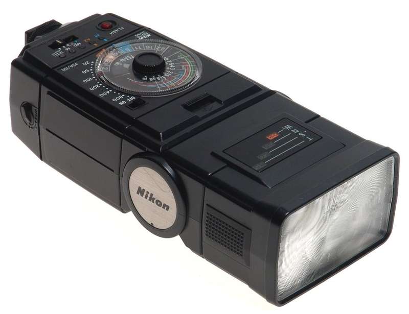 SB-16 SPEEDLIGHT NIKON CAMERA FLASH CASED EXCELLENT NR
