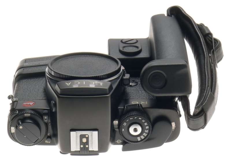 LEITZ R6 BLACK CLEAN SLR 35mm FILM CAMERA BODY WITH MOTOR WINDER LEICA HAND GRIP
