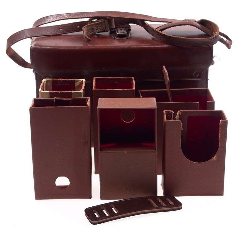 LEICA LEATHER CAMERA CASE ORIGINAL BENSER WITH INSERTS