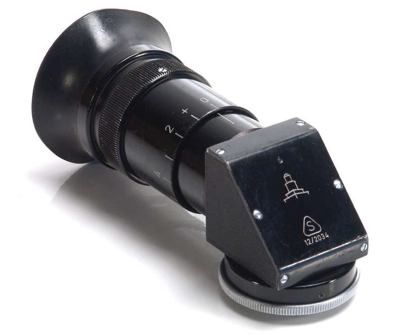 PENTACON CAMERA RIGHT ANGLE FOCUSING VIEWFINDER NR