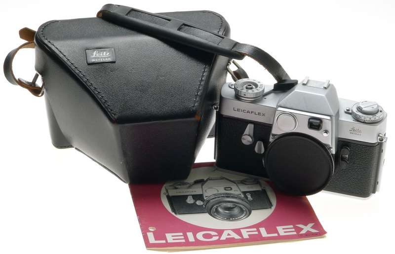 LEICA 1st VERSION LEICAFLEX CHROME 35mm SLR CAMERA BODY CASE INSTRUCTION MANUAL