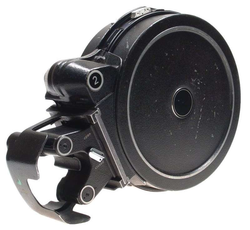 ARRIFLEX 35 MOVIE CAMERA 1000ft FILM MAGAZINE BL III NR