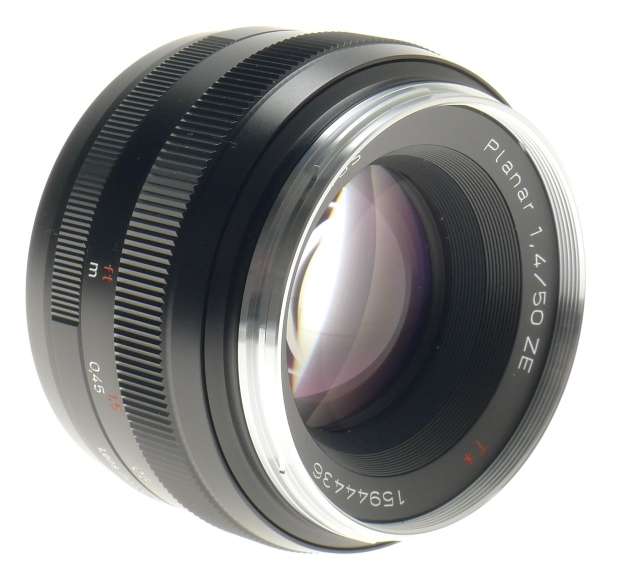CANON ZEISS PLANAR T* 1.4/50mm ZE MOUNT f=50mm MINT- SLR CAMERA FAST PRIME LENS