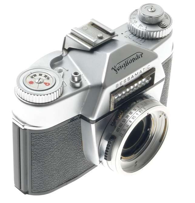 VOIGTLANDER SLR FILM CAMERA CHROME BODY HALF CASE USED BESSAMATIC WITH HALF CASE