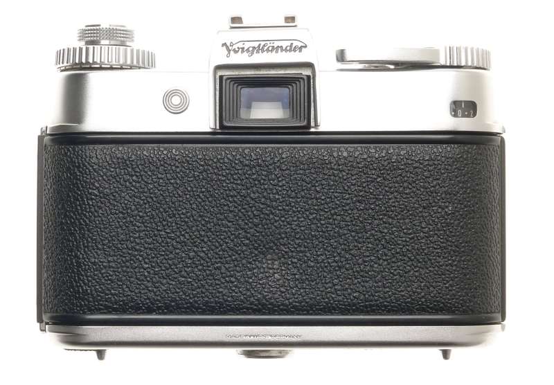 VOIGTLANDER SLR FILM CAMERA CHROME BODY HALF CASE USED BESSAMATIC WITH HALF CASE