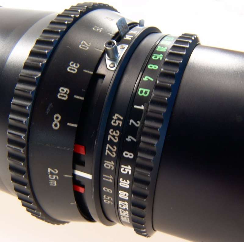 HASSELBLAD SONNAR 5.6 f=250mm TELE LENS ZEISS CAMERA BLACK FITS 500 C/M 5.6/250