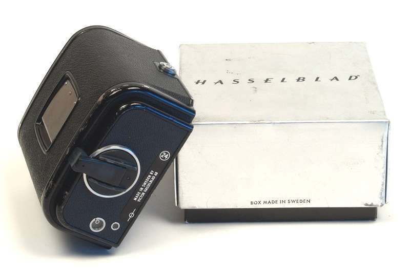 HASSELBLAD CAMERA A24 CHROME FILM BACK W/SLIDE NICE NR8