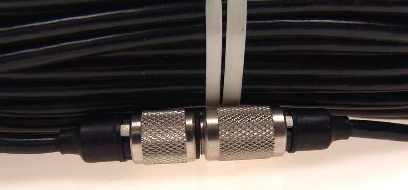 LONG LONG CONECTING CABLE CABLE NEW UNUSED SEE PLUGS