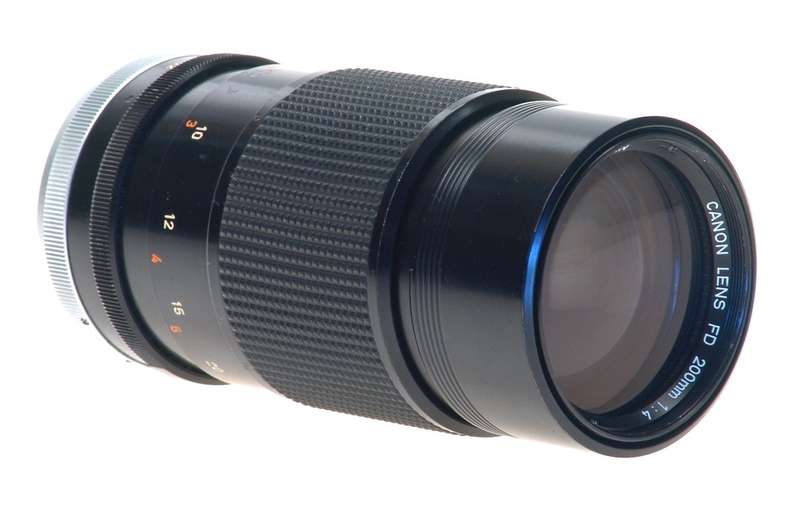 CANON SLR CAMERA LENS FD 200mm F4 CAPS 1:4/200 NICE NR