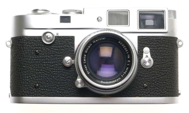 LEICA M2 BEAUTIFUL SUMMICRON 1:2 f=5cm LENS 2/50mm CASE MANUAL CAP CLEAN CAMERA