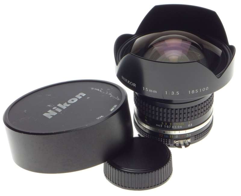 USED NIKKOR 15mm 1:3.5 ULTRA WIDE ANGLE NIKON LENS F=15mm 3.5/15 CAPS FILTER