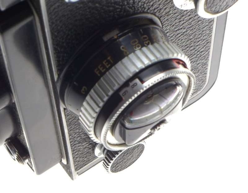 ROLLEIFLEX 3.5 f=75mm Zeiss Planar TLR medium format film camera 3.5/75 metered