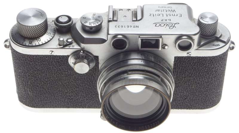 LEICA IIIc shark skin 35mm rangefinder camera Summitar f=5cm 1:2 case caps 2/50
