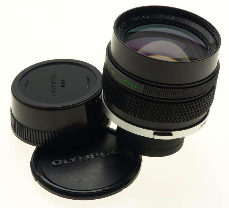OLYMPUS OM-SYSTEM ZUIKO 1:4.5/135mm AUTO-MACRO f=135mm 1:4.5 LENS CAPS CLEAN NR