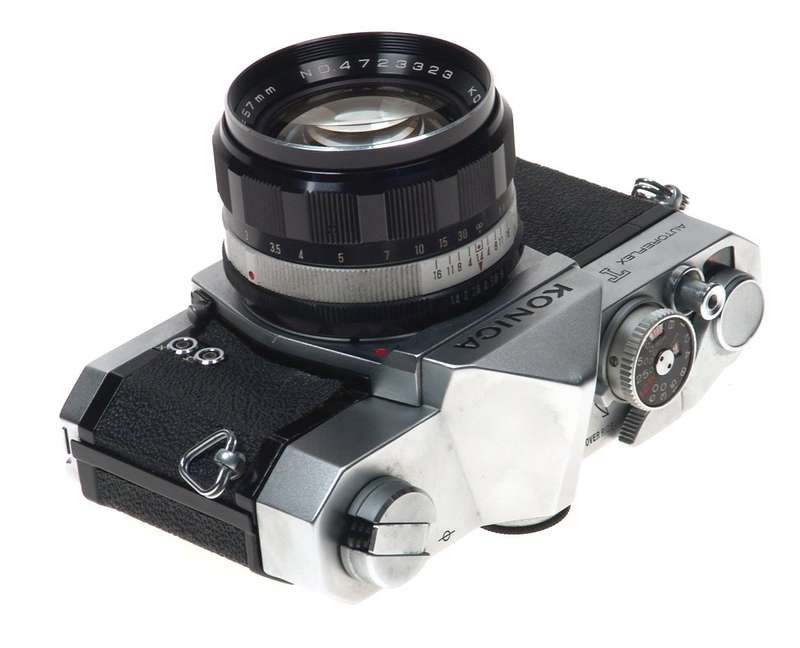 KONICA SLR AUTOREFLEX T CAMERA 1.4 HEXANON f=57 LENS NR