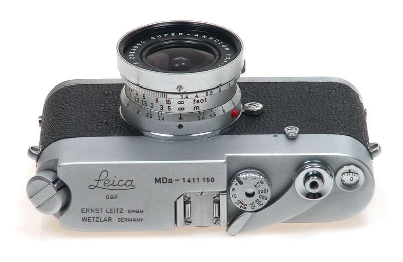 LEICA MDa CAMERA f=21mm FINDER SUPER-ANGULON FAST ULTRA WIDE ANGLE 1:3.4/21 HOOD