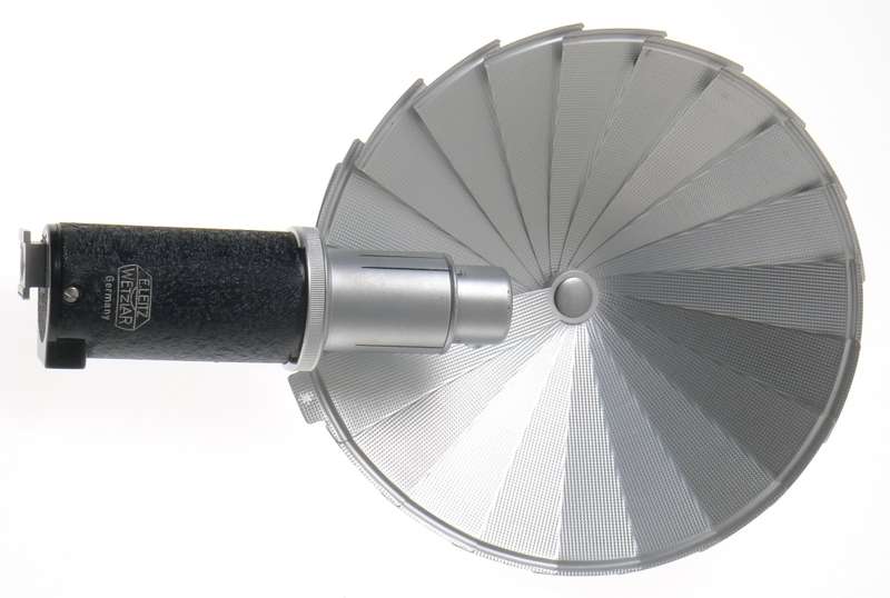 CEYOO VINTAGE E.LEITZ WETZLER LEICA CAMERA SYNCHRONBLITZER FOLDING FLASH GERMANY