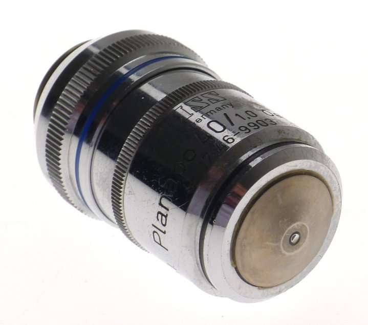 ZEISS MICROSCOPE OBJECTIVE LENS USED 40x PLANAPO 40/1,0 Oel m.l 46 17 46 AXIO