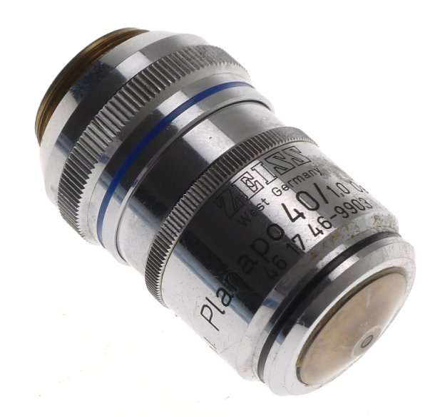 ZEISS MICROSCOPE OBJECTIVE LENS USED 40x PLANAPO 40/1,0 Oel m.l 46 17 46 AXIO