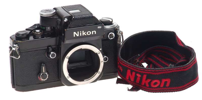 NIKON F2 PHOTOMIC DP-1 PRISM CAMERA 35mm BODY STRAP NR