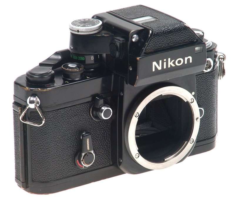 NIKON F2 PHOTOMIC DP-1 PRISM CAMERA 35mm BODY STRAP NR