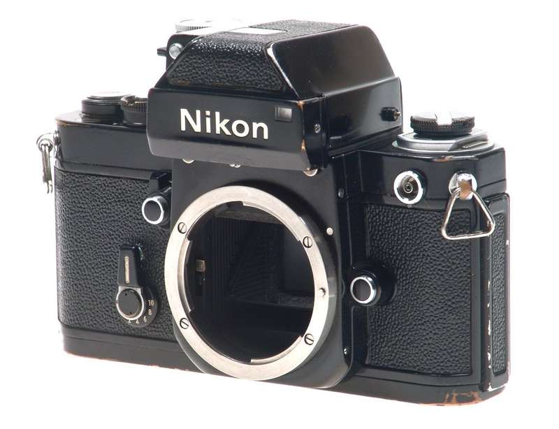 NIKON F2 PHOTOMIC DP-1 PRISM CAMERA 35mm BODY STRAP NR