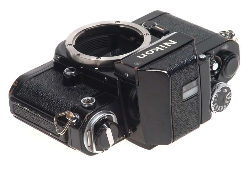 NIKON F2 PHOTOMIC DP-1 PRISM CAMERA 35mm BODY STRAP NR