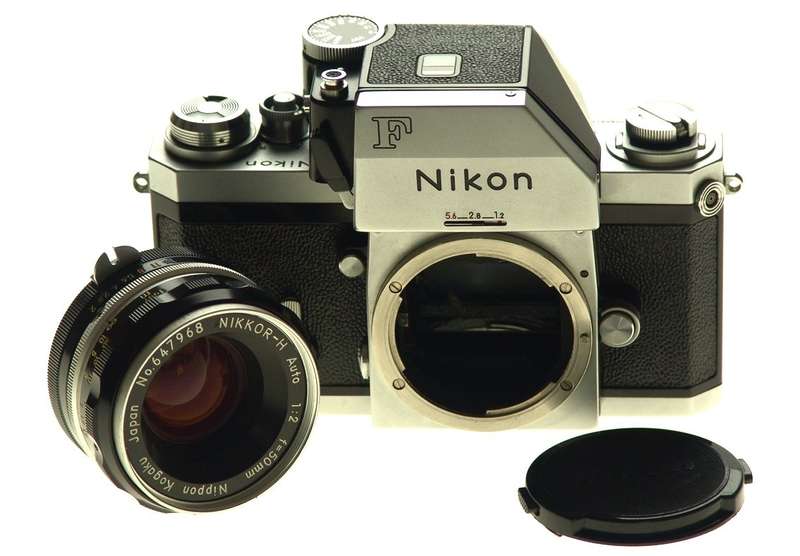 NIKON F VINTAGE SLR CAMERA HOLLOW WINDER CHROME CASE MINT- NIKKOR-H 2/50mm f=50
