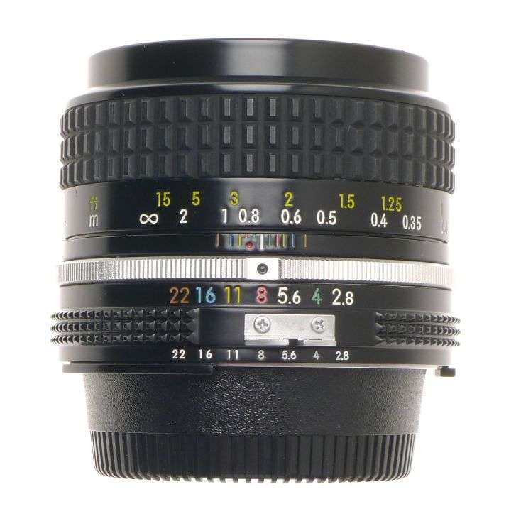 AI NIKON 35mm f/2.8 SLR CAMERA LENS 2.8/35mm FITS DF DIGITAL