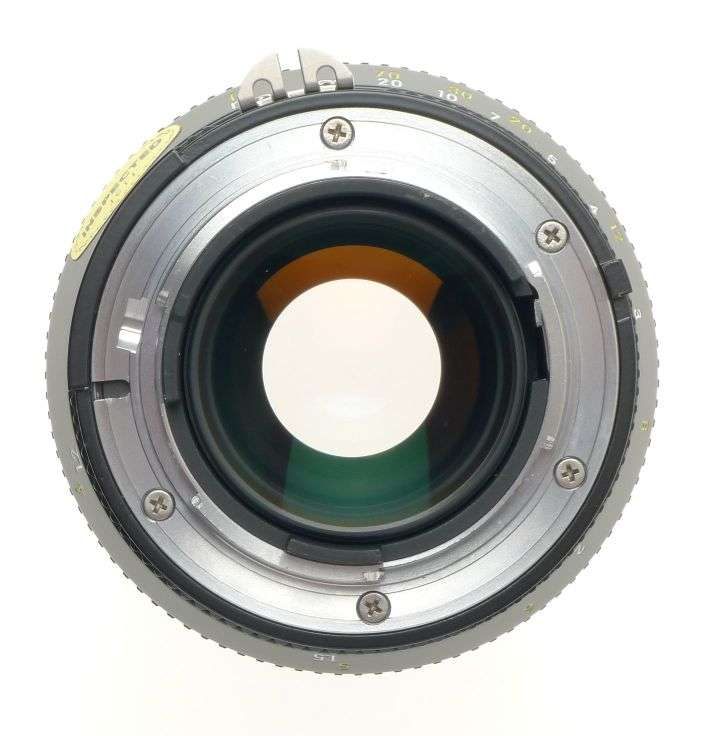 AI-S NIKON ZOOM-NIKKOR 80-200mm 1:4 SLR CAMERA LENS HN-23 LENS HOOD CAPS PERFECT