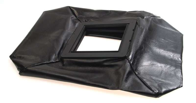 CAMBO C17 LEATHER WIDE ANGLE BELLOWS 4x5 BOXED NEW MINT