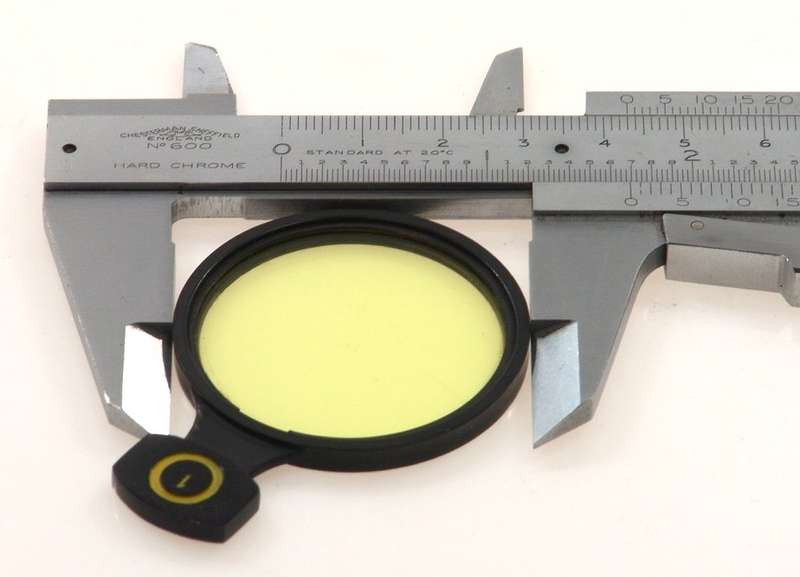 LINHOF 42mm SLIP IN CAMERA LENS FILTER YELLOW MINT NR