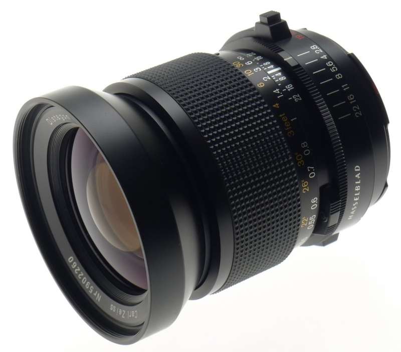 HASSELBLAD 2000FC LENS DISTAGON 2.8/50mm F f=50mm T* ZEISS CAPS HOOD FILTER MINT