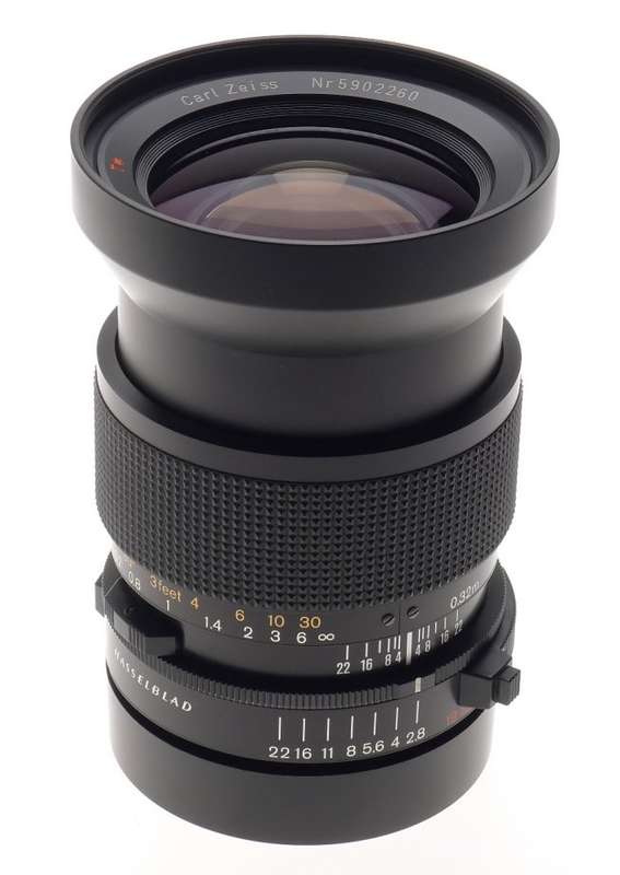 HASSELBLAD 2000FC LENS DISTAGON 2.8/50mm F f=50mm T* ZEISS CAPS HOOD FILTER MINT