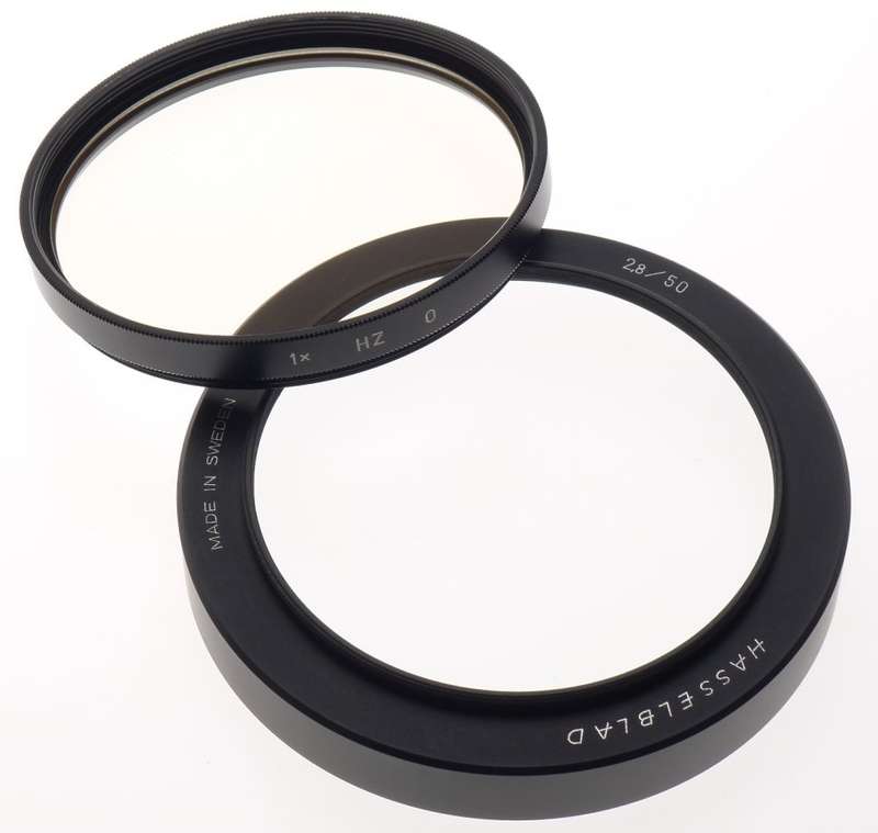 HASSELBLAD 2000FC LENS DISTAGON 2.8/50mm F f=50mm T* ZEISS CAPS HOOD FILTER MINT