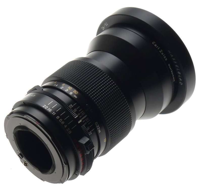 HASSELBLAD 2000FC LENS DISTAGON 2.8/50mm F f=50mm T* ZEISS CAPS HOOD FILTER MINT