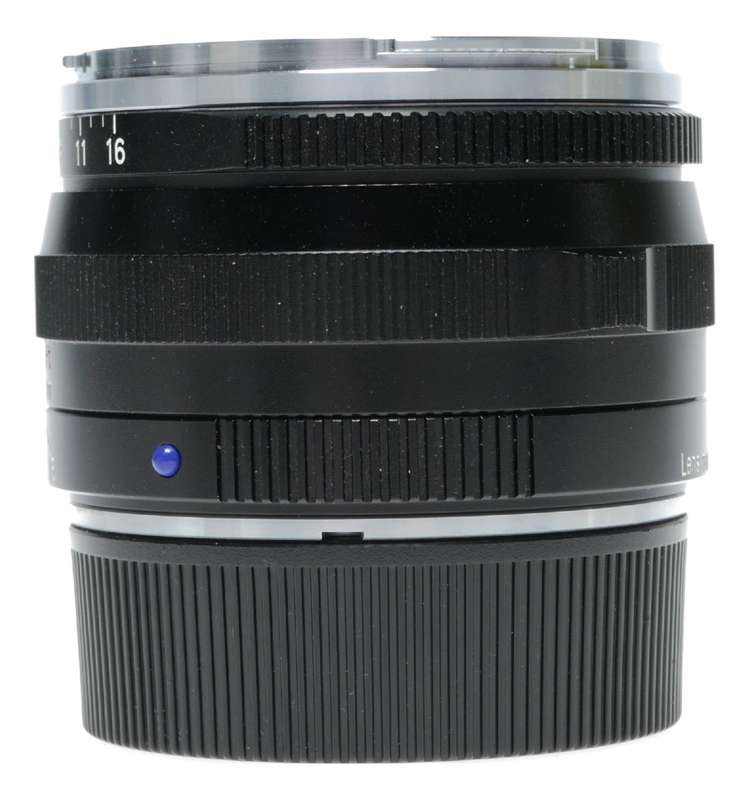 C Sonnar T 1.5/50 mm ZM Zeiss lens with Leica M mount f1.5 fast