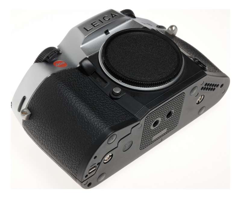 Leica R8 SLR 35mm film camera Sliver chrome body boxed 10080
