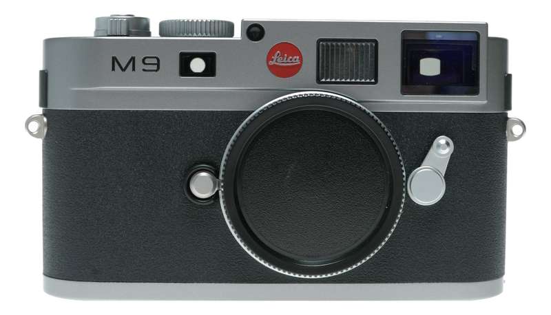 Leica M9 Digital Rangefinder Camera Silver Boxed Complete Kit Sensor damage